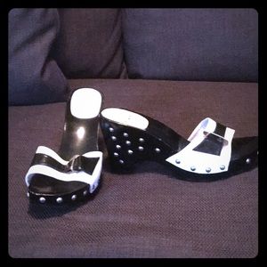 STUART WEITZMAN WEDGE SANDALS